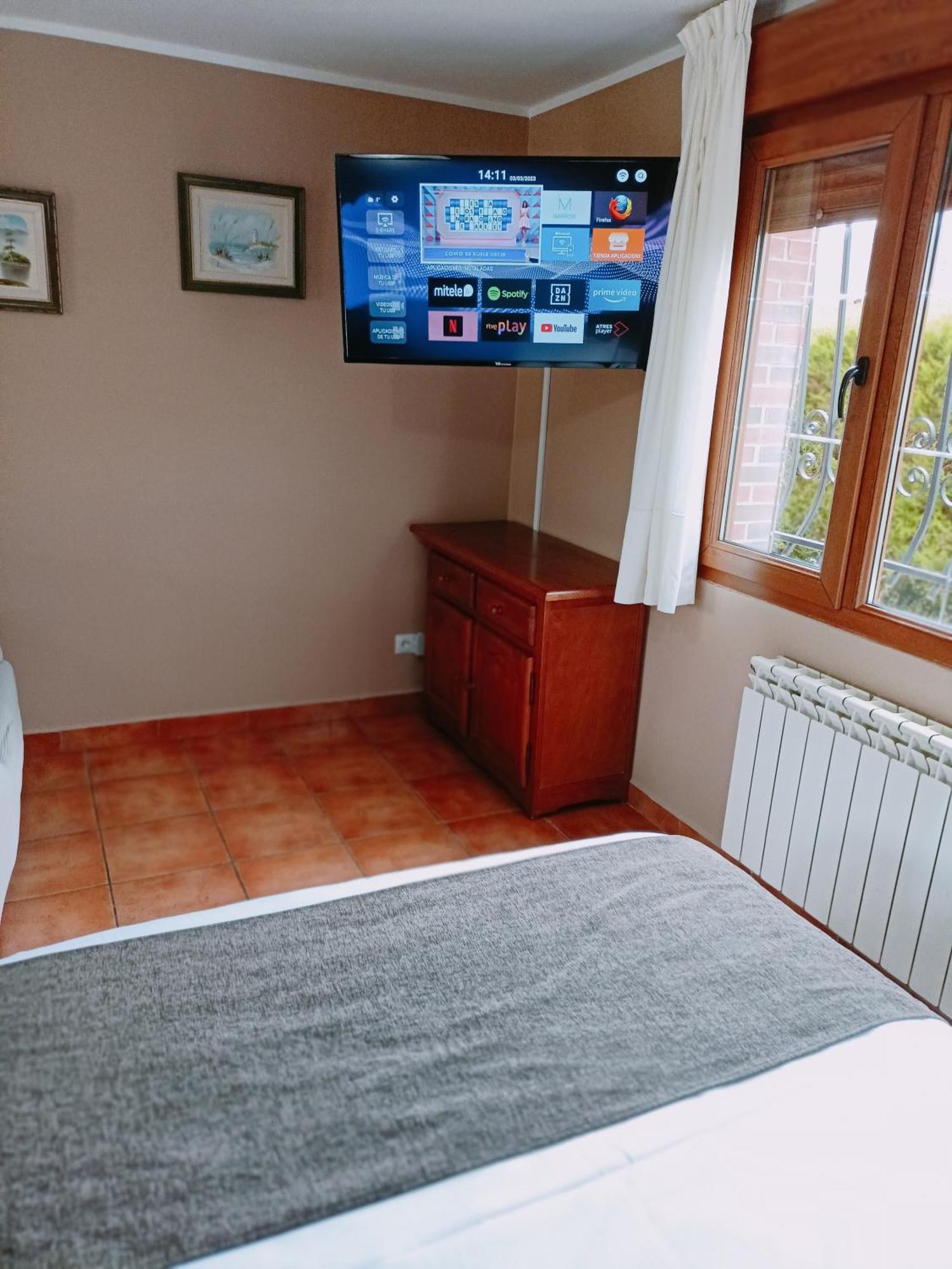 Apartamentos El Castaneu Corao Eksteriør bilde