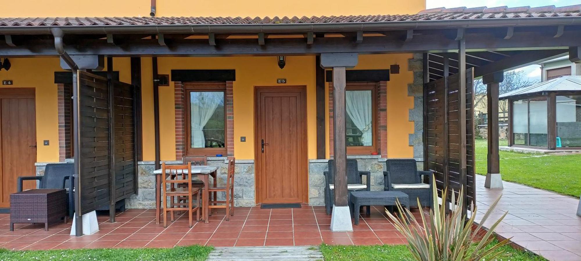 Apartamentos El Castaneu Corao Eksteriør bilde